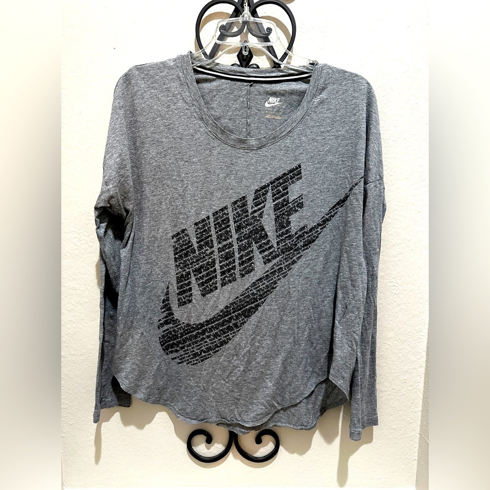 Nike Long sleeve Activewear Medium